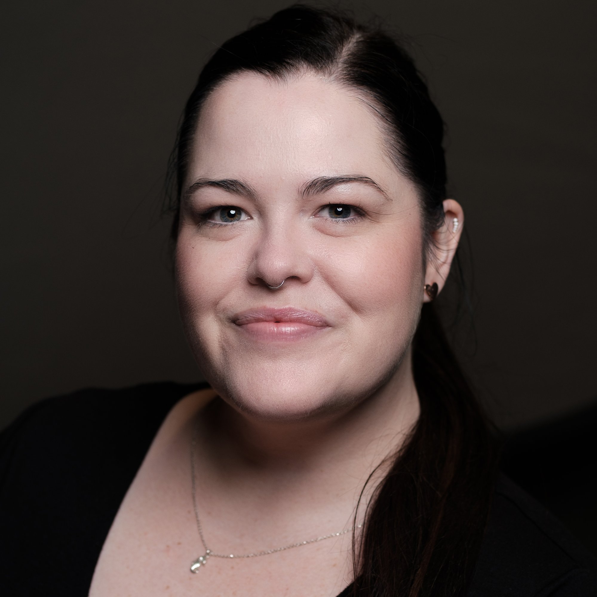 Hayley-Wells Hayley-Wells