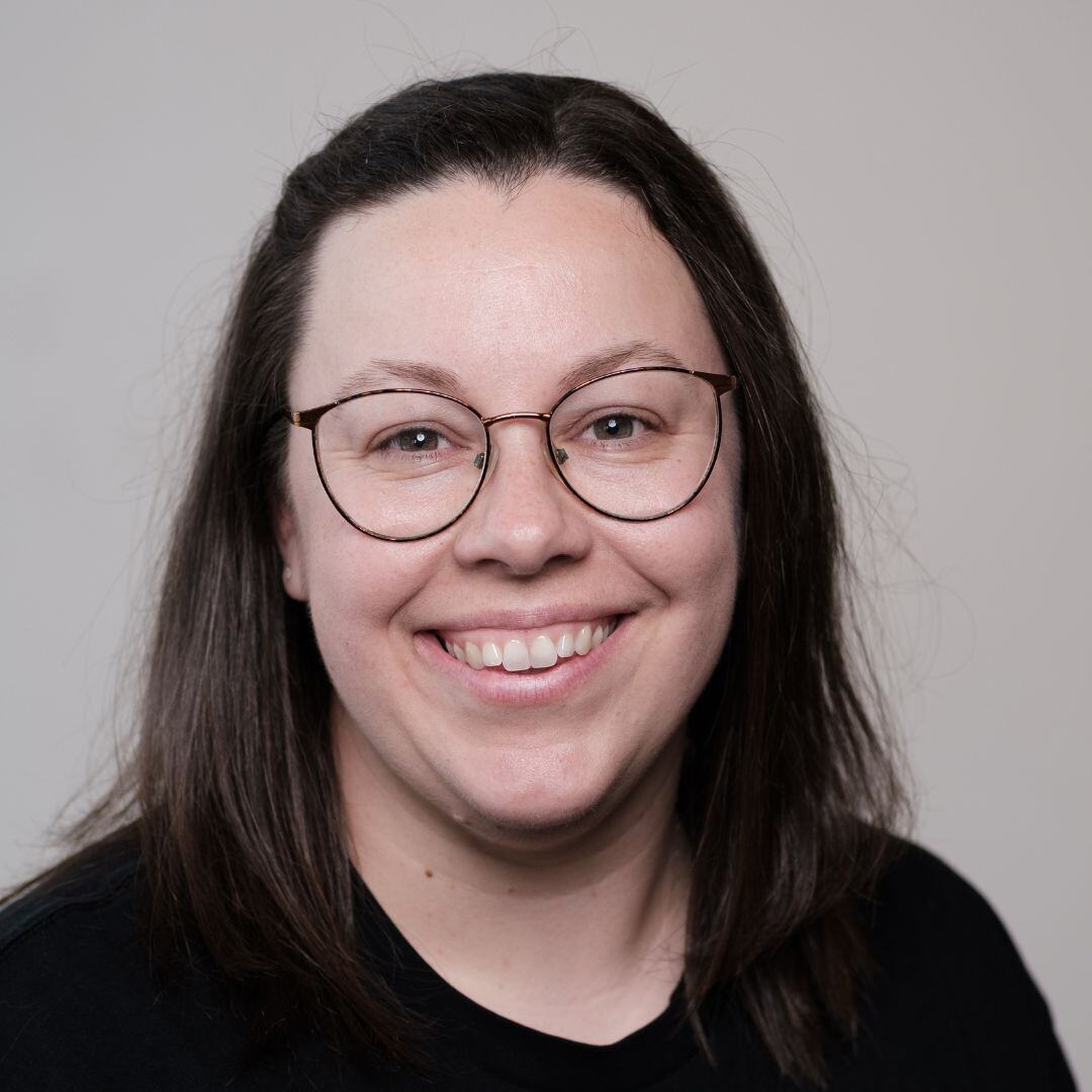 Headshot of Rach